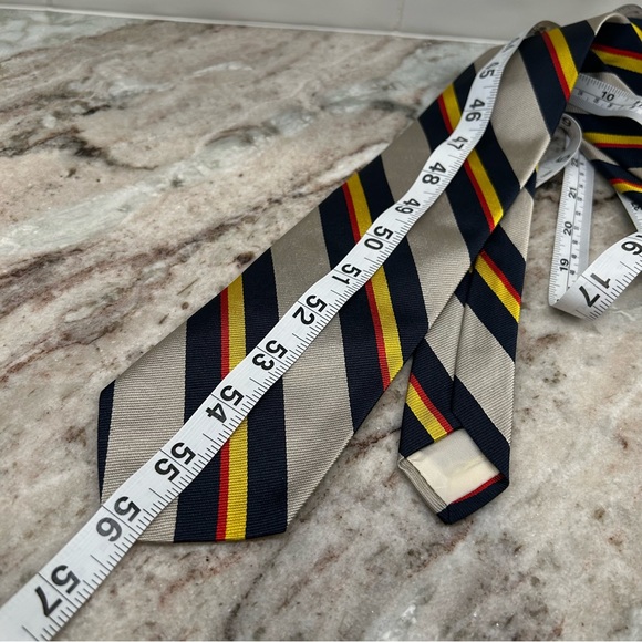 Vintage 80s Brooks Brothers Makers Men’s Repp Tie Navy Red Gray Yellow 3 1/4” W - Picture 6 of 8